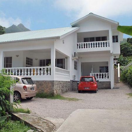 Rowsvilla Guest House Бо-Валлон Экстерьер фото